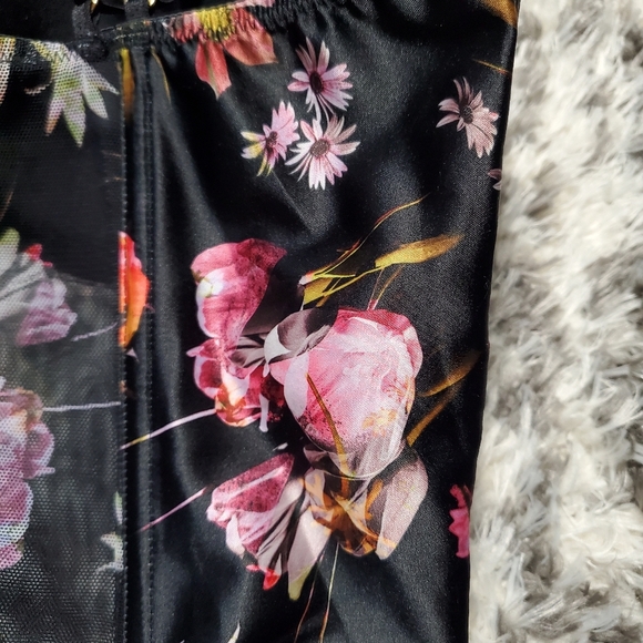 Victoria's Secret Black Floral Very Sexy Corset Bustier Top - Picture 10 of 10